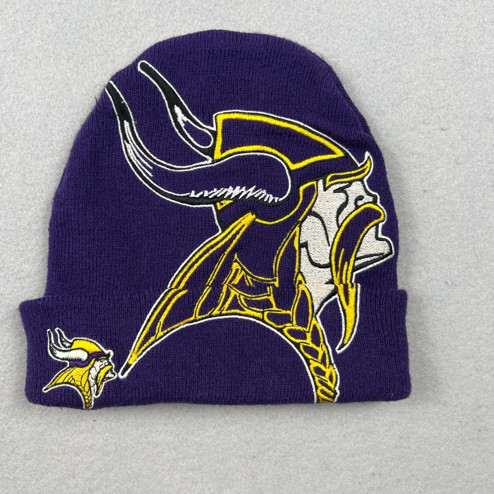 VTG NFL Minnesota Vikings Beanie Mens Embroidered Knit Hat Winter Game Day OSFM